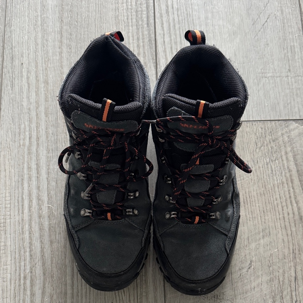 Skechers Black and Orange Men's Boots